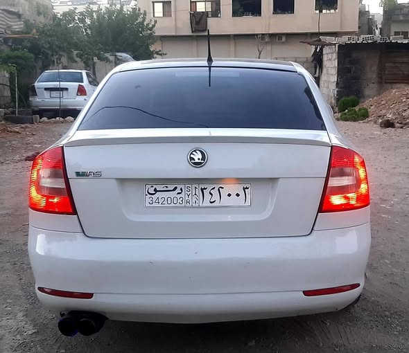 سكودا أوكتافيا 2010 - صورة 4