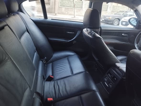 بي ام دبليو 320i 2006 - صورة 2
