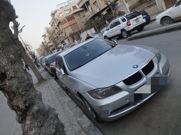 بي ام دبليو 320i 2006 - صورة 4