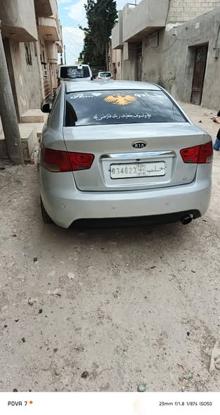 كيا فورتي 2011 - صورة 4