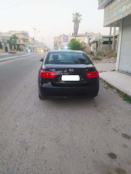 هيونداي أفانتي 2008 - صورة 5