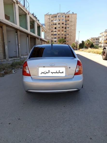 هيونداي فيرنا 2006 - صورة 2