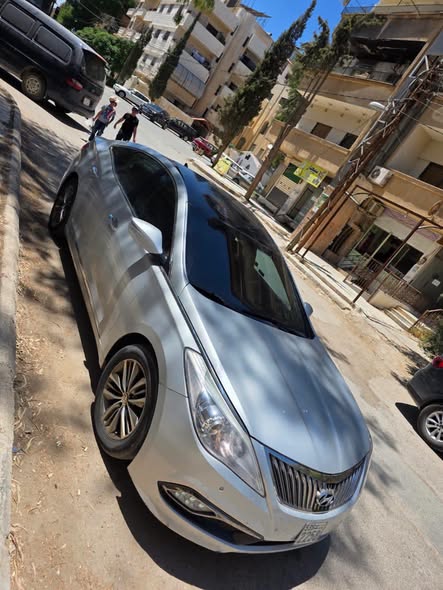 هيونداي أزيرا 2015 - صورة 1
