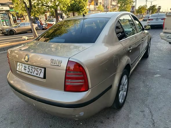 سكودا سوبيرب 2006 - صورة 3