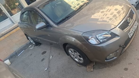 كيا ريو 2011 - صورة 4