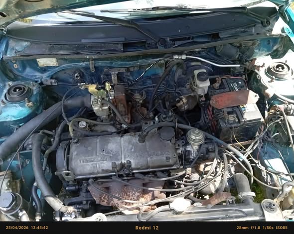 مازدا 323 1993 - صورة 2