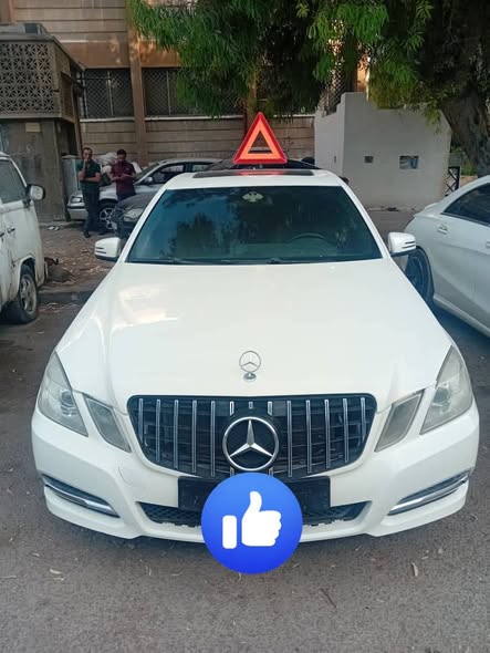 مرسيدس E350 2011 - صورة 1