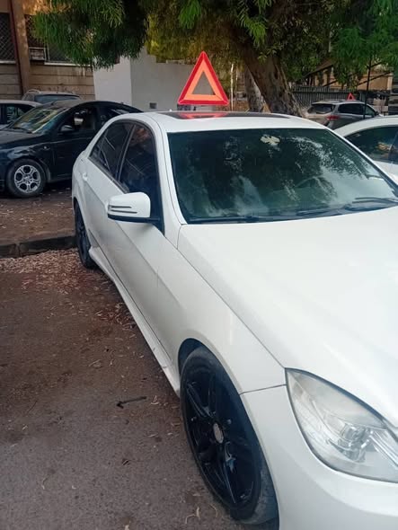 مرسيدس E350 2011 - صورة 4