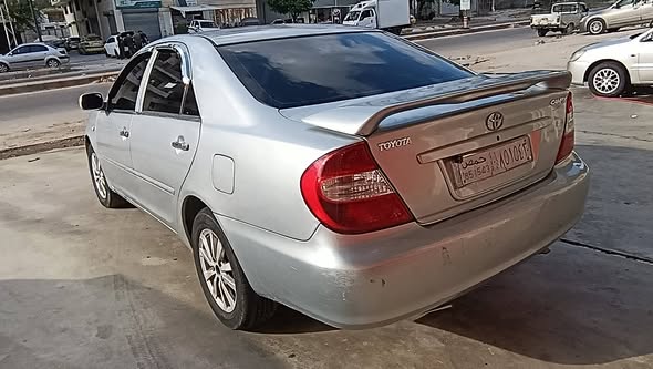 تويوتا كامري 2006 - صورة 3