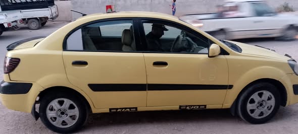 كيا ريو 2009 - صورة 3