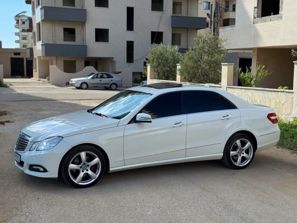 مرسيدس E 350 2011 - صورة 4