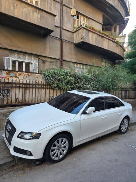 اودي A4 2012 - صورة 1