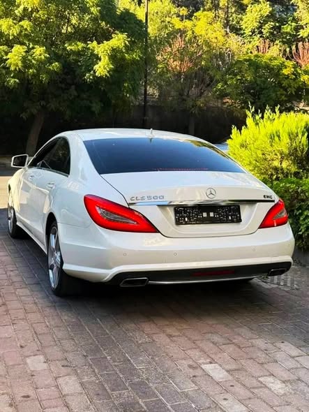 مرسيدس CLS 500 2012 - صورة 2