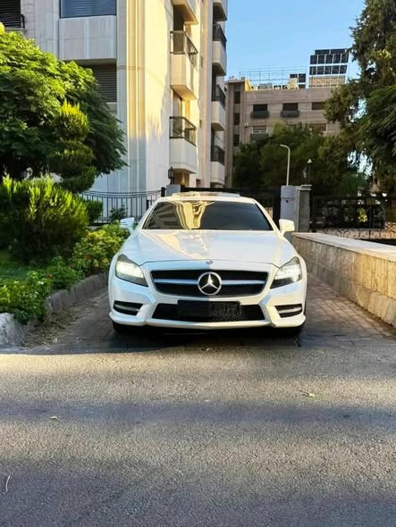 مرسيدس CLS 500 2012 - صورة 3