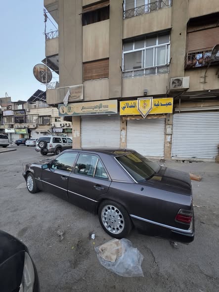 مرسيدس 300 1992 - صورة 5