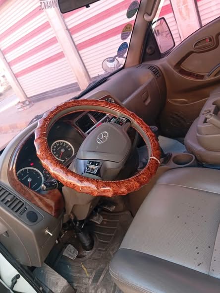 هيونداي هيونداي H100 2015 - صورة 2