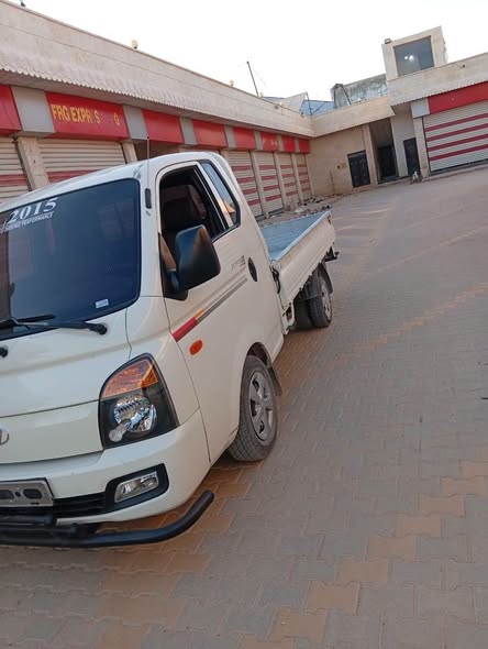 هيونداي هيونداي H100 2015 - صورة 3