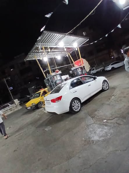 كيا فورتي 2009 - صورة 3