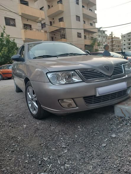 بروتون واجا 2007 - صورة 5
