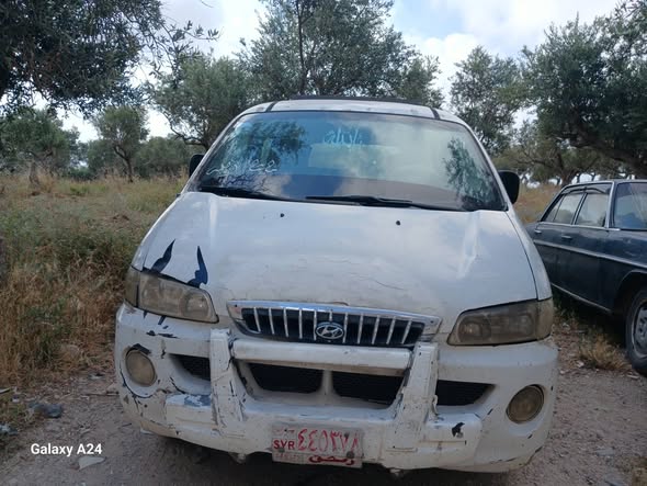 هيونداي H-1 2001 - صورة 2