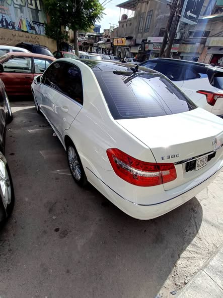 مارسيدس E300 2011 - صورة 2