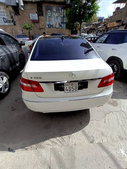 مارسيدس E300 2011 - صورة 3