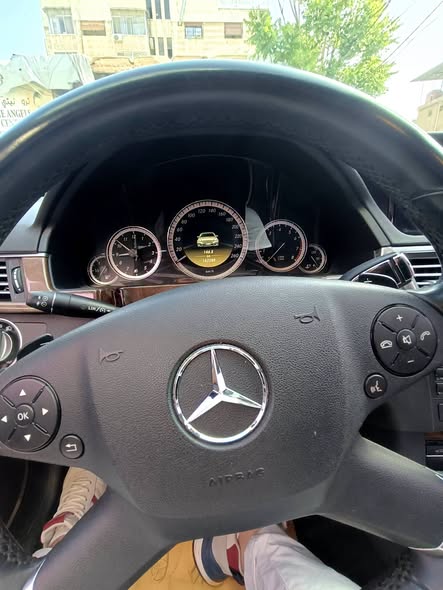 مارسيدس E300 2011 - صورة 4