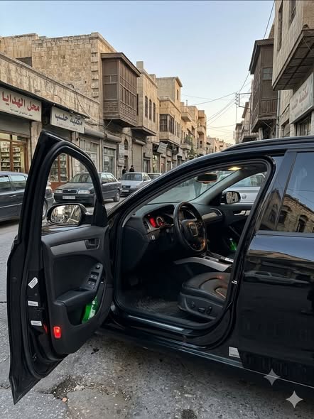 أودي A4 2012 - صورة 4