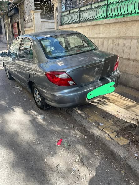 كيا ريو 2002 - صورة 3