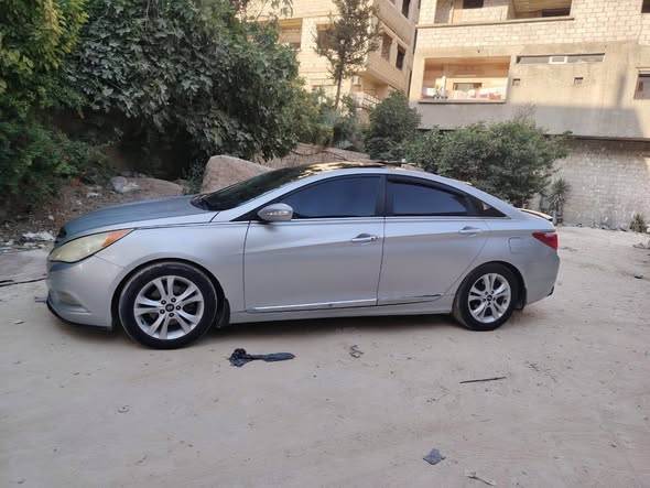 هونداي سوناتا 2012 - صورة 2