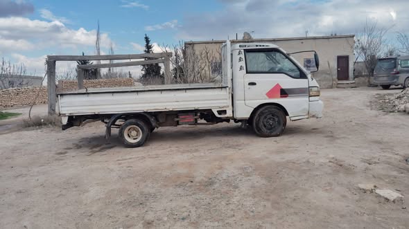 هونداي H-100 2001 - صورة 2
