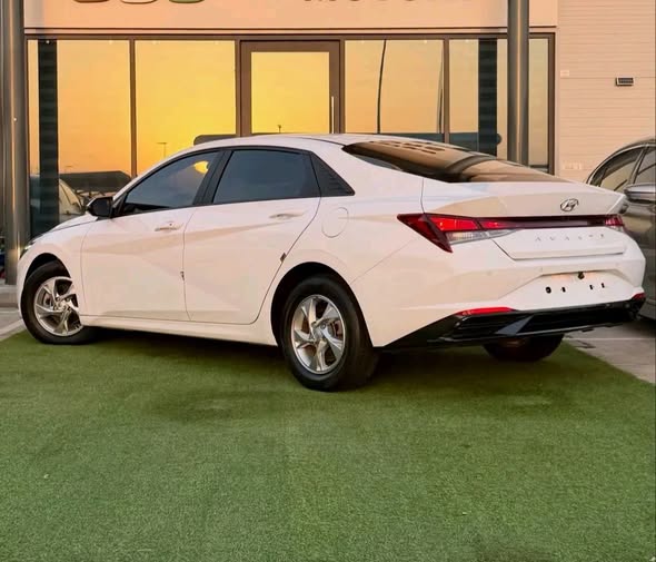 هيونداي افانتي 2021 - صورة 3