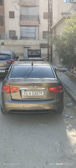 كيا فورتي 2011 - صورة 2