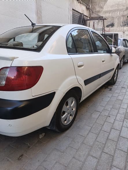 كيا ريو 2009 - صورة 2