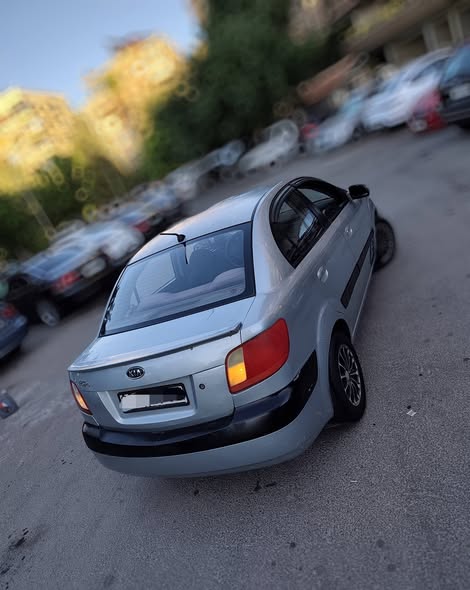 كيا ريو 2006 - صورة 2