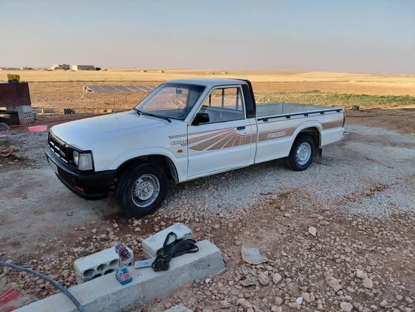 مازدا بيكب 1994 - صورة 4