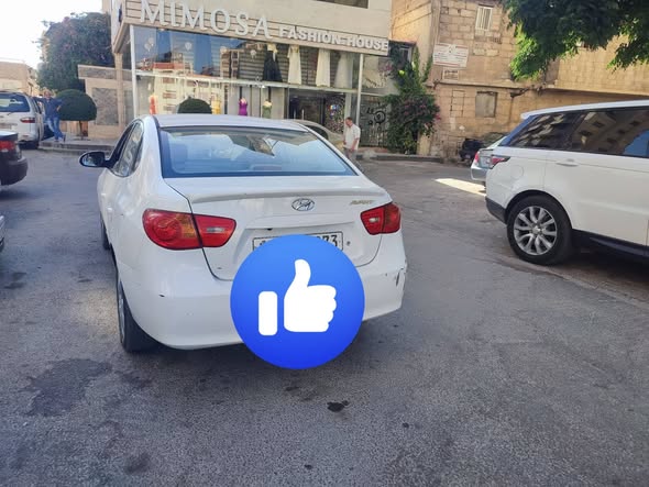 هيونداي أفانتي 2009 - صورة 2