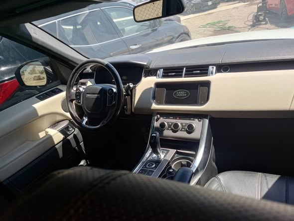 رنج روفر سبورت 2015 - صورة 5