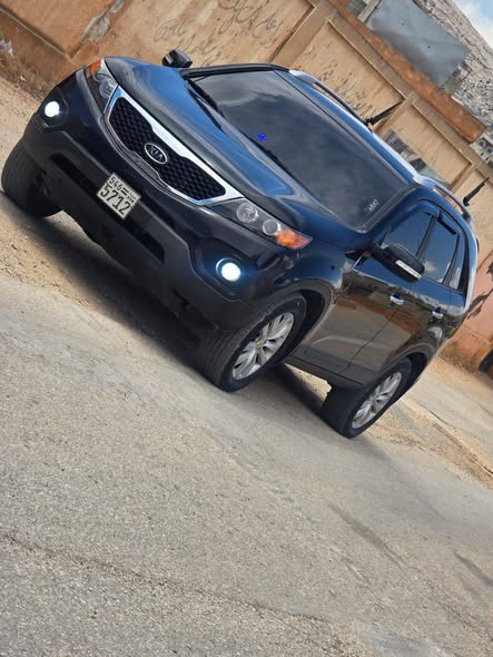 كيا سيرنتو 2010 - صورة 1
