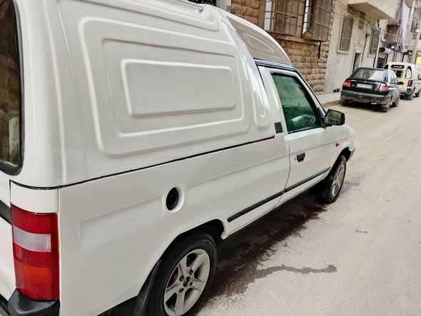 سكودا بيك أب 1995 - صورة 2