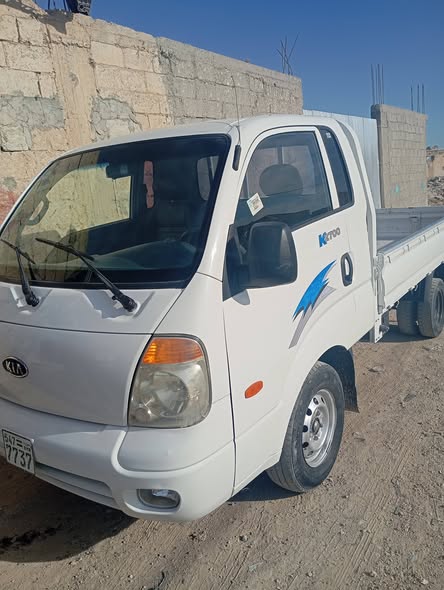 كيا K2700 2009 - صورة 1