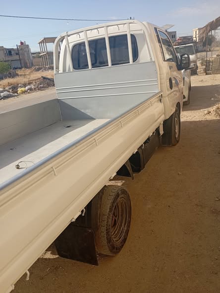 كيا K2700 2009 - صورة 3
