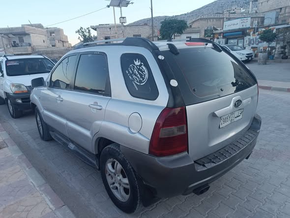 كيا سبورتاج 2005 - صورة 4