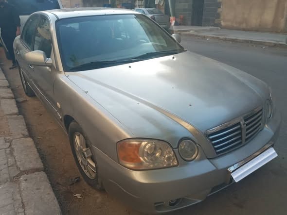 كيا اوبتما 2004 - صورة 1