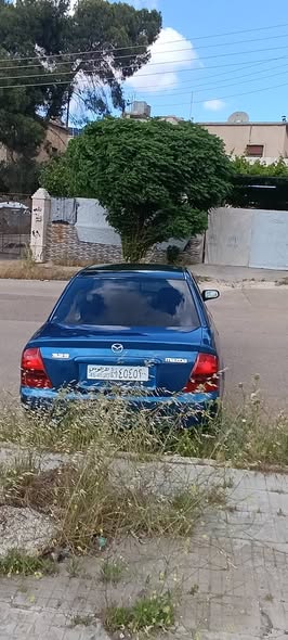 مازدا 323 2002 - صورة 4