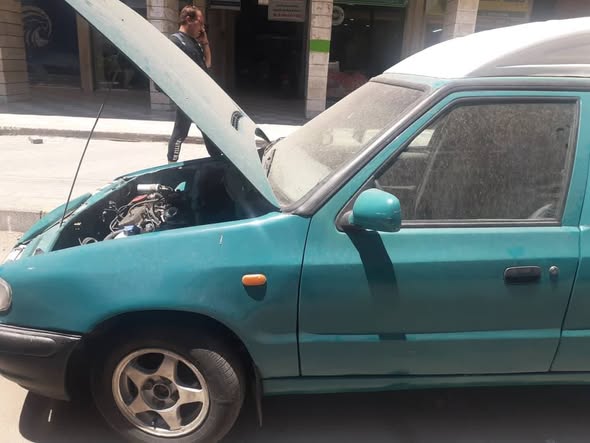 سكودا بيك أب 2000 - صورة 3