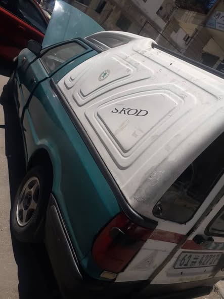 سكودا بيك أب 2000 - صورة 4