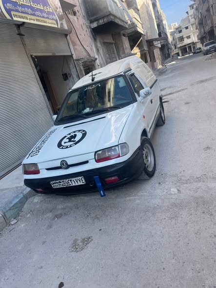 سكودا بيك أب 1996 - صورة 3