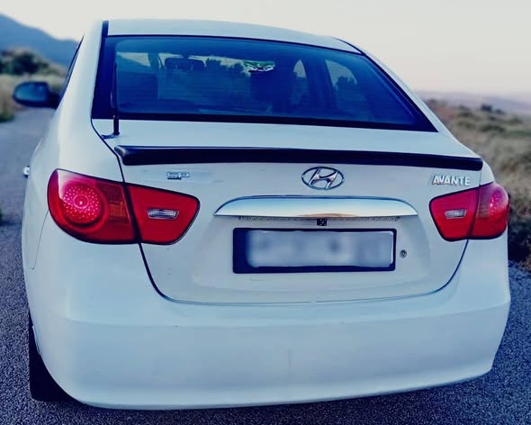 هيونداي افانتي 2008 - صورة 4
