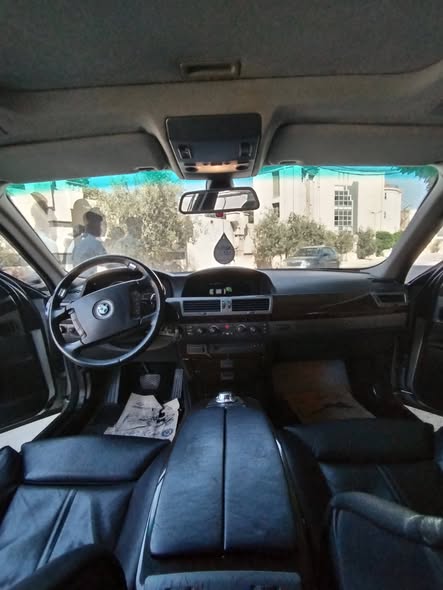 بي إم دبليو 735 2002 - صورة 3